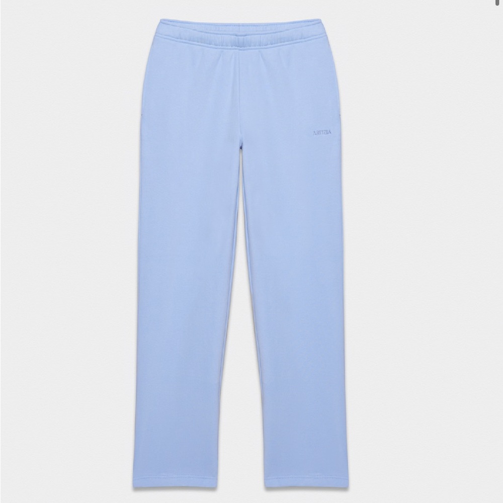 Aritzia Cozy Sweatfleece Mega Straight Sweatpant in Dayflower Blue